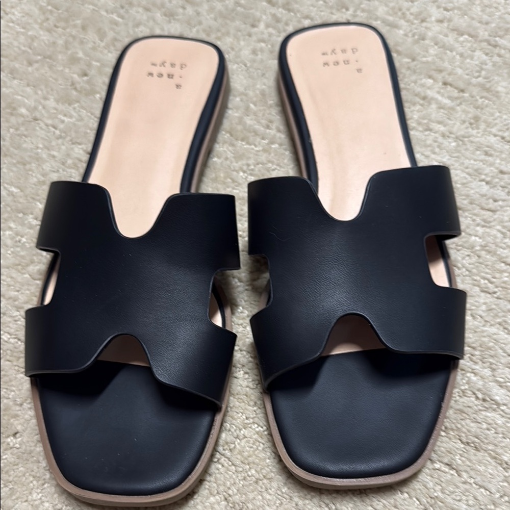 BRAND NEW New Day Black Slide Sandals with H-Style Strap